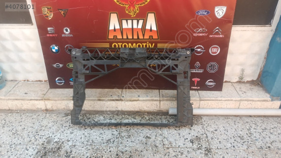 Seat Leon ön panel çıkma