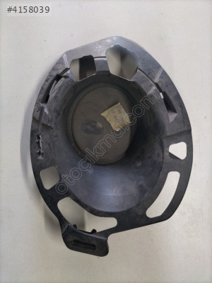 03068 RENAULT CLİO 3 SOL SİS YUVASI