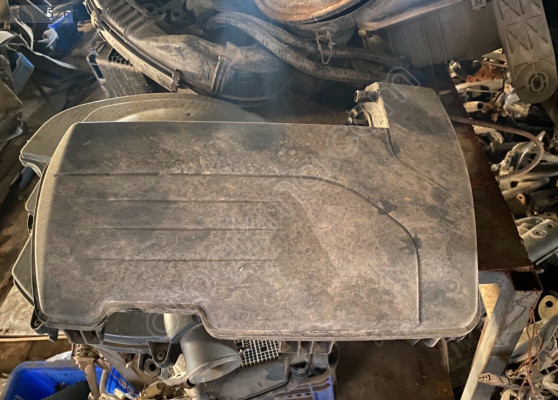 RENAULT CLİO 4 1.2HAVA FİLTRE KUTUSU ORJİNAL