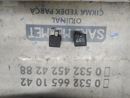 ÇIKMA VW TRANSPORTER T4 YAKIT RÖLESİ 1K0951253A