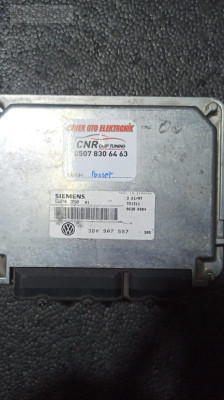 3B0907557 5WP4 350 01 VOLKSWAGEN PASSAT MOTOR BEYNİ