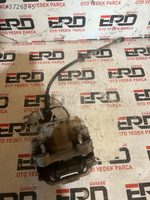 VW PASAT B8 ARKA SAG KALİPER W08471