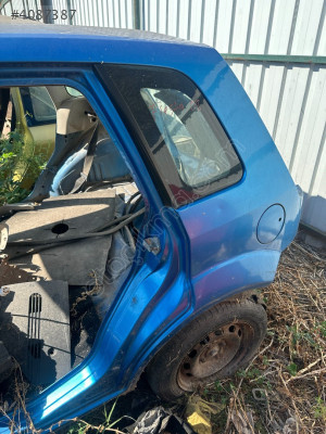 FORD FİESTA 2006 SOL ARKA ÇAMURLUK ÜÇEL OTO ÇIKMA  BURSA