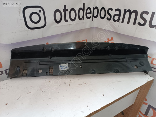 Ford Escort 1.6 1.8 Radyatör Alt Deflektörü