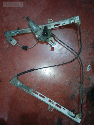 Peugeot 206 çıkma sağ ön cam kirkosu