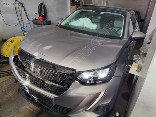 2023 Peugeot 2008 RADYATÖR