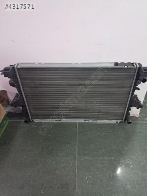 TRANSPORTER SU RADYATÖRÜ 7H0121253G