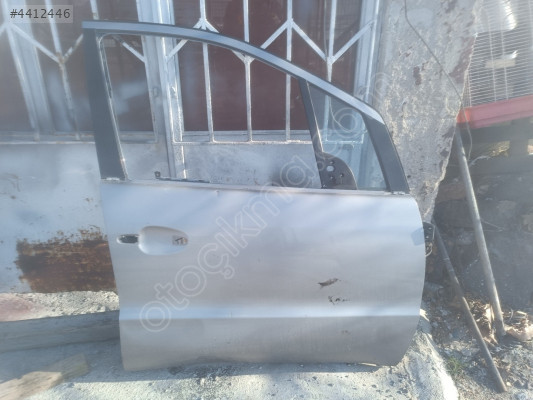 Mercedes A160 ORJINAL sağ ön kapı