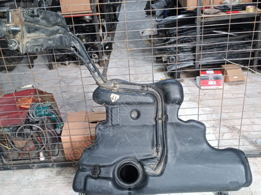 VOLKSWAGEN BORA 1998-2004 YAKIT DEPOSU YAKIT TANKI SOKME ORJINAL