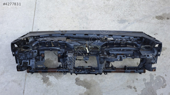 ford focus 2 2006 çıkma orjinal boş göğüs/torpido (son fiyat)