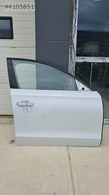 ÖN KAPI - SAĞ - AUDI A8 11-18 - ( 4H4831052 )