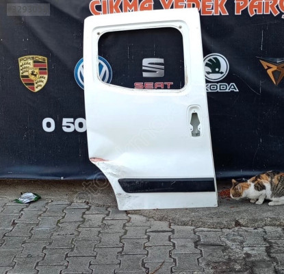 Fiat Fiorino sağ sürgülü kapı beyaz