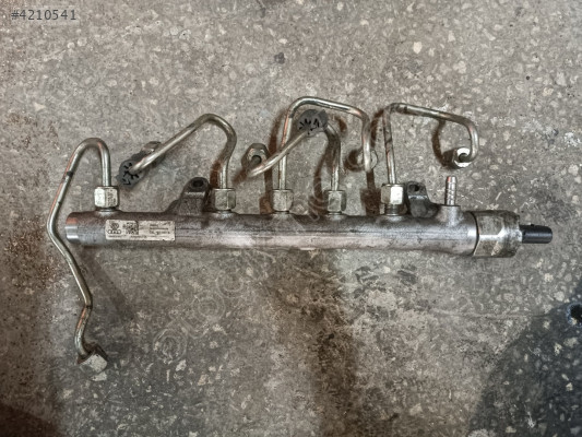 1.6 CAY motor yakıt dağıtıcı ve enjektör boruları R03L125A