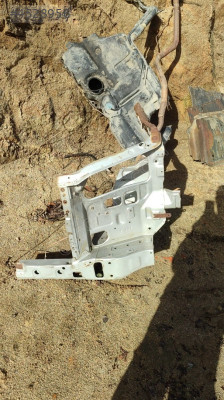 Hyundai Starex çıkma sol ön panel podye sacı