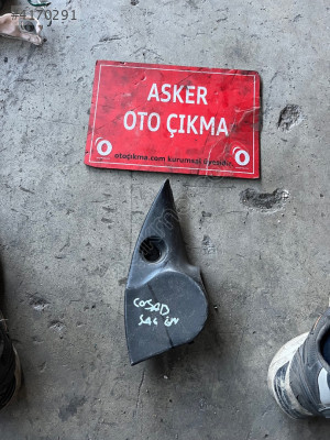 Corsa b sağ ön kapı iç üçgeni