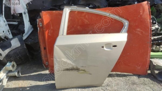 CHEVROLLET CRUZE SAĞ ARKA KAPI ÇIKMA SÖKME YEDEK PARÇA