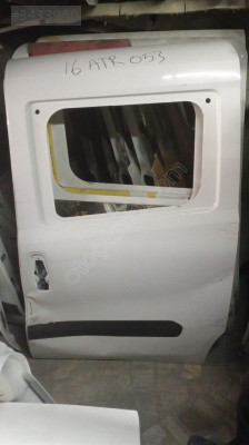 2018 model fiat Doblo sol kapı