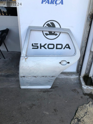 ÇIKMA VOLKSWAGEN GOLF 4 SOL ARKA KAPI