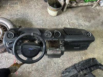 FORD FİESTA GÖĞÜS SET YİĞİT OTO ANKARA