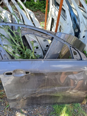 FİAT EGEA SAĞ ÖN KAPI ORJİNAL ÇIKMA UYGUN FİYAT