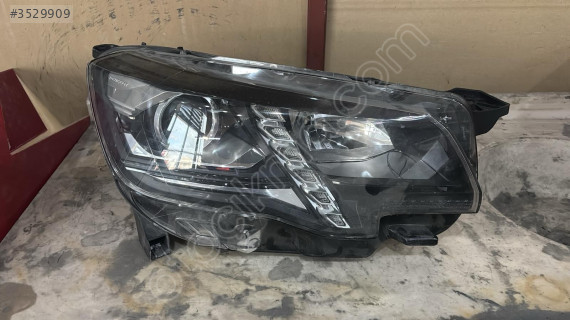 PEUGEOT RİFTER LEDLİ MERCEKLİ SAĞ FAR