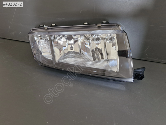 SKODA FABİA SAĞ ÖN FAR MOTORSUZ SİYAH SIFIR 2004-2007