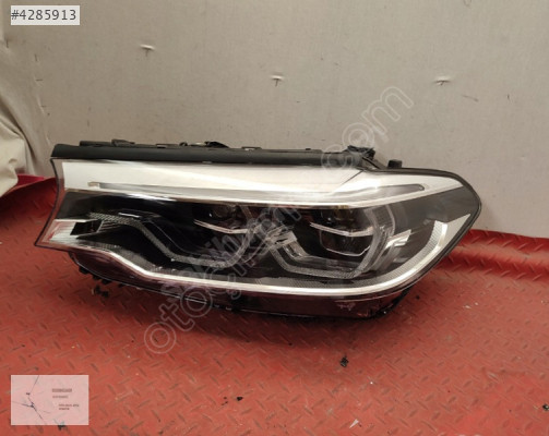 BMW 5 KASA G30 ADAPTİVE FAR SOL ORJİNAL SÖKME HATASIZ