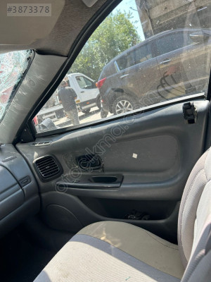 RENAULT LAGUNA 1 SAĞ ÖN KAPI DÖŞEMESİ