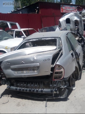 Sağ arka kapı c 5 hatchback