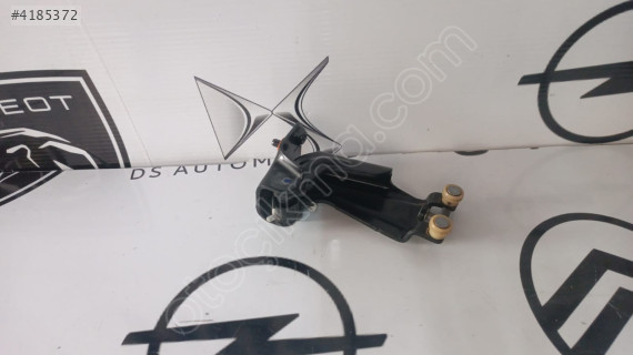 PEUGEOT RİFTER BERLİNGO COMBO E SAĞ KAPI RAYI 9833303080