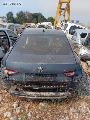 SKODA SUPERB BAGAJ KAPAĞI ORJİNAL OTO FEDAİ
