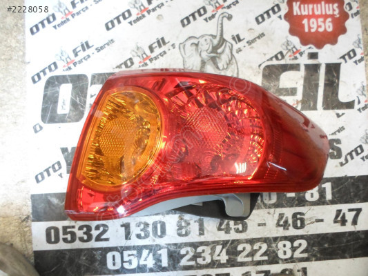 TOYOTA COROLLA E150 2010 SARI-KIRMIZI DIŞ SAĞ STOP SIFIR
