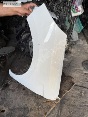 Clio 5 sol çamurluk