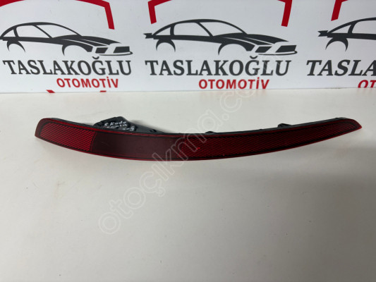 SKODA SCALA SAĞ REFLEKTÖR ORJİNAL