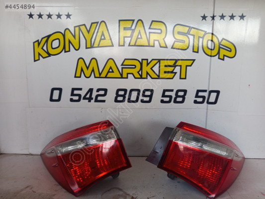 Toyota Corolla sağ arka stop tamirli
