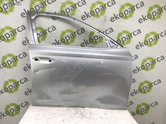 SKODA OCTAVİA 2020 2024 SAĞ ÖN KAPI 5E3831052