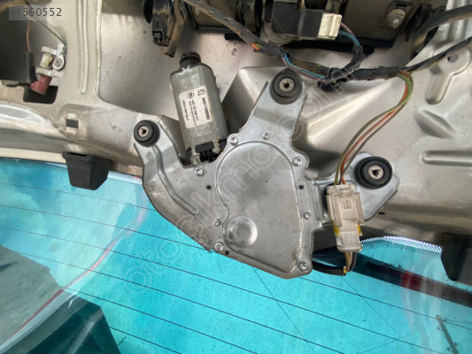 Peugeot 206 arka cam silecek motoru