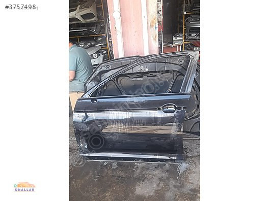 VW PASSAT B8 SOL ÖN KAPI 'ÜNALLAR OTO ÇIKMA YEDEK PARÇA' DA