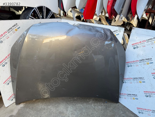 Volksvagen golf 7 motor kaputu (hasarlı parça)