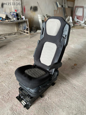 Ford f max çıkma havalı koltuk ısıtmalı