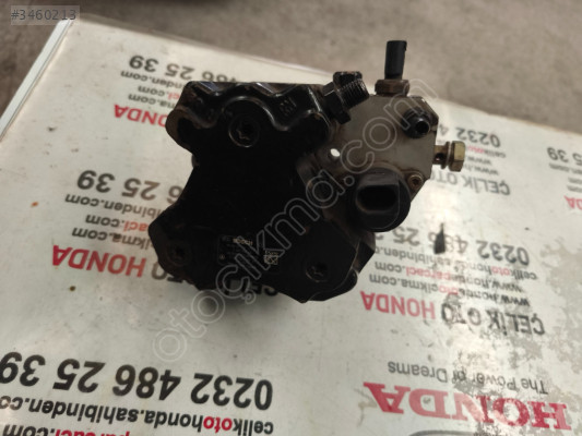 Mitsubishi Colt 3 silindir dizel mazot pompası 0445010120