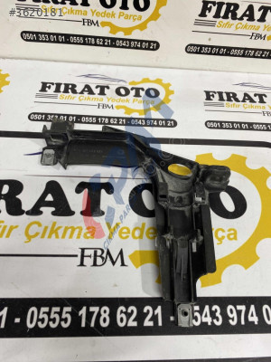 BMW 3 SERİSİ E46 SOL FAR BRAKETİ 1301073017