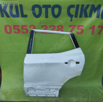 nissan Qashqai sol arka kapı
