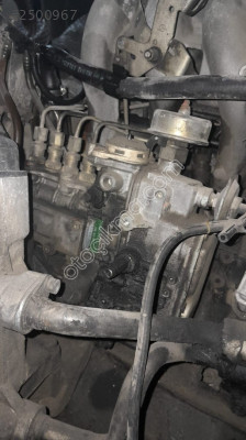 Mercedes sprinter 4 silindir turbosuz mazot pompası yedek pa