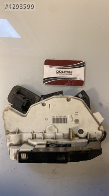 5E1837016A skoda rapid 2016 ön sağ kapı kilidi