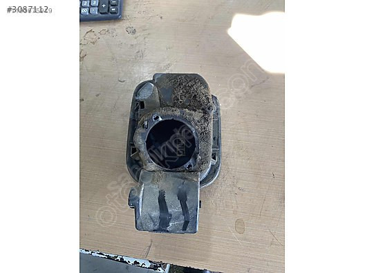 Renault Clio üç hatchback orijinal ve depo kapağı