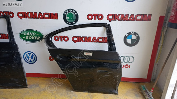 2011 BMW F10 SAĞ ARKA KAPI