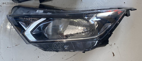 hyundai i20 2021 çıkma orjinal sol far (son fiyat)