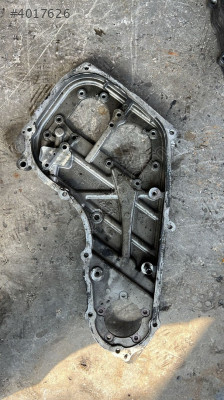 Hyundai h1 Üst zincir kapağı iç