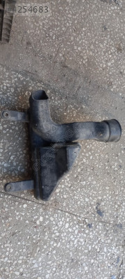 Hyundai Accent hava giriş